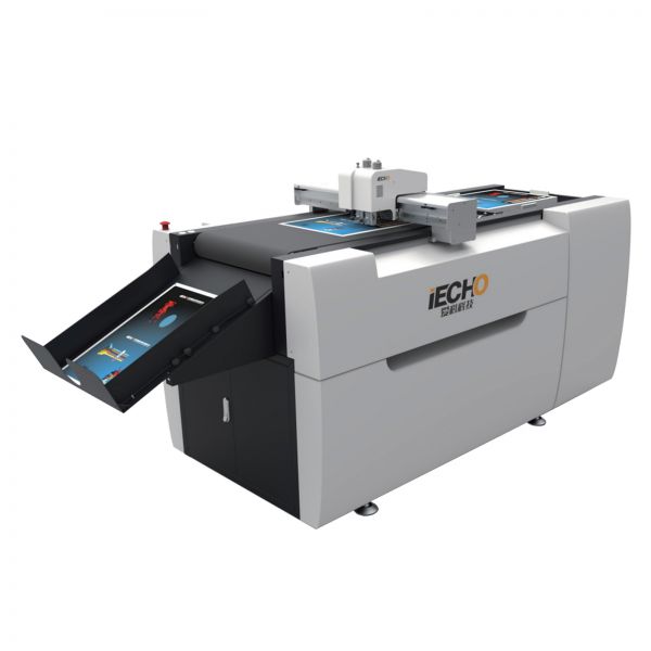 IECHO PK0604 PLUS 60cm x 40cm Advertising Graphic Cutter Machine