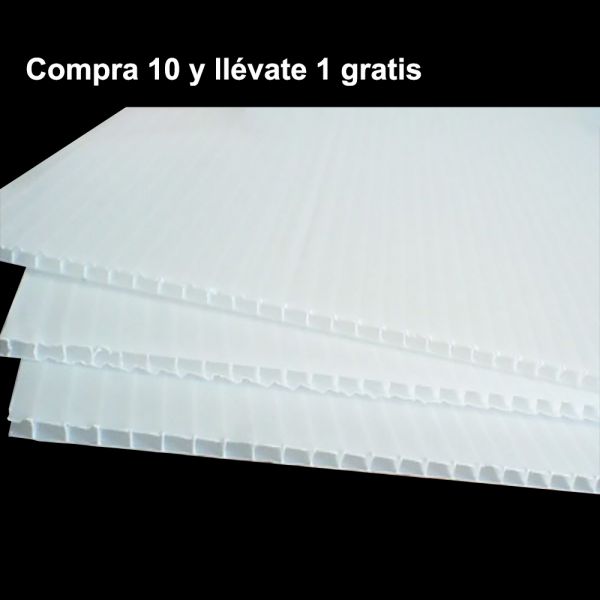 4/6MM Tabla PP Blanca 1.22*2.44m