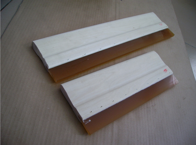 High Quality Silk Screen Printing Wood Squeegee Ink Scraper 75 Durometer - 13 In.